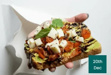 Avocado Toast with Tomato and Basil: A Fresh Cafe Favorite